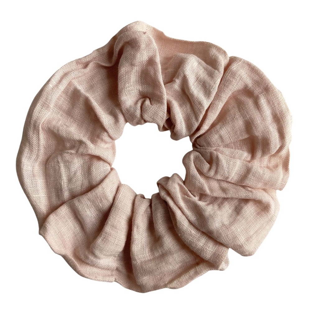 Linen Scrunchie in Blush